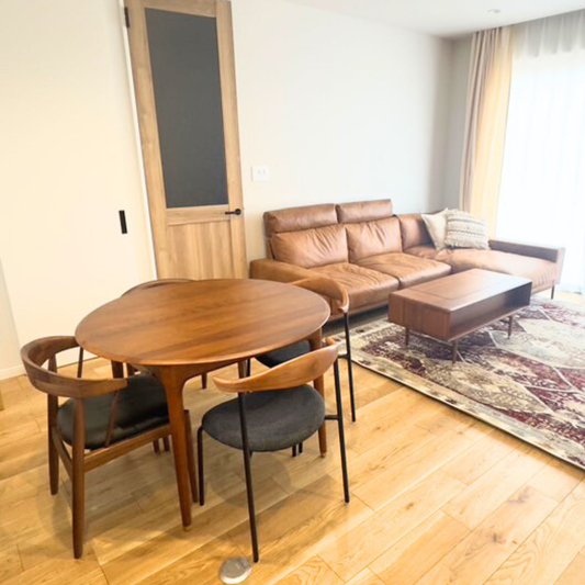 JULIE Round Extension Table