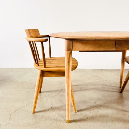JULIE Round Extension Table