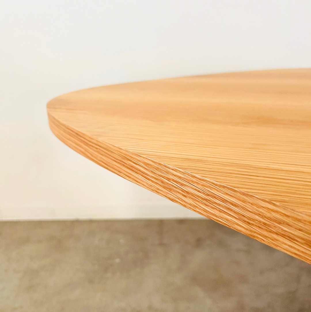 Curve  -Oak-