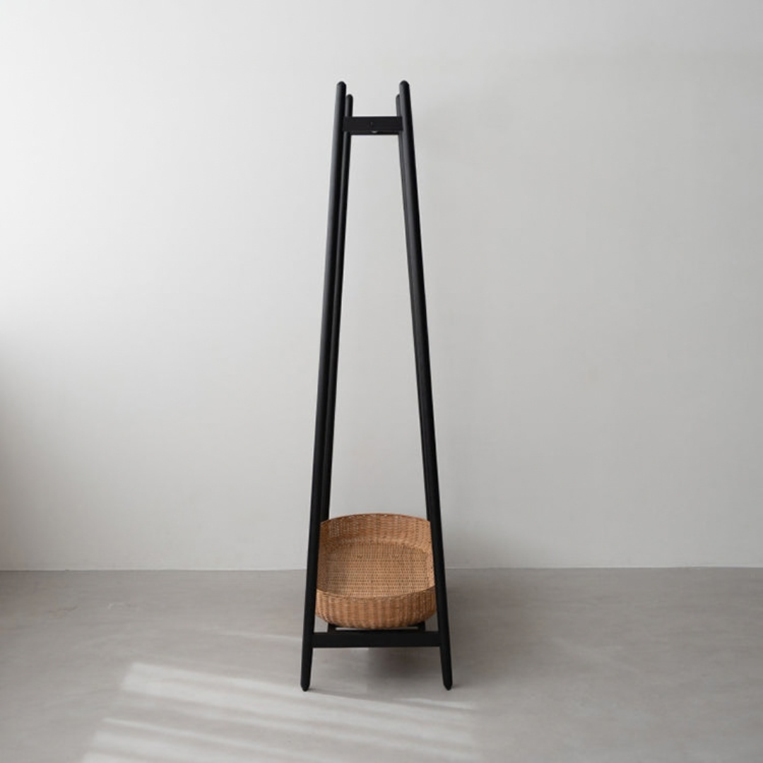 Latan Hanger Rack