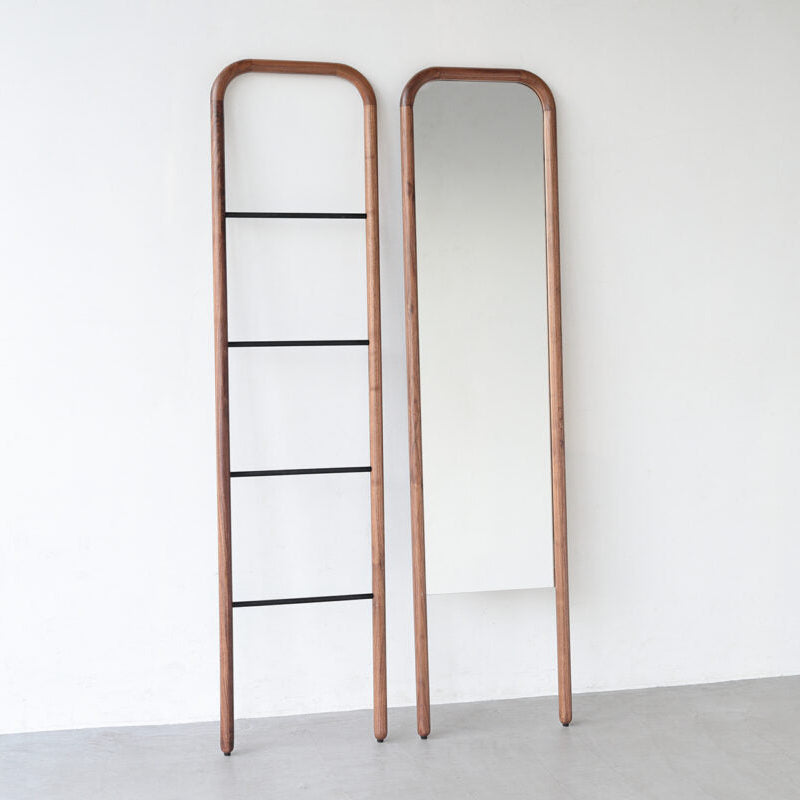 Round Mirror