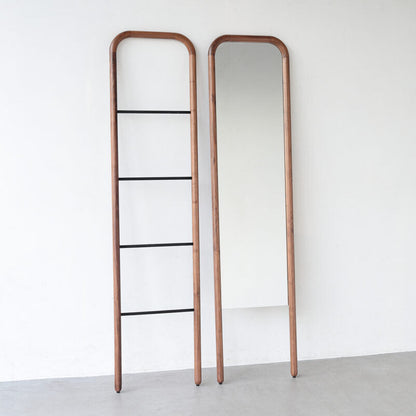 Round Mirror
