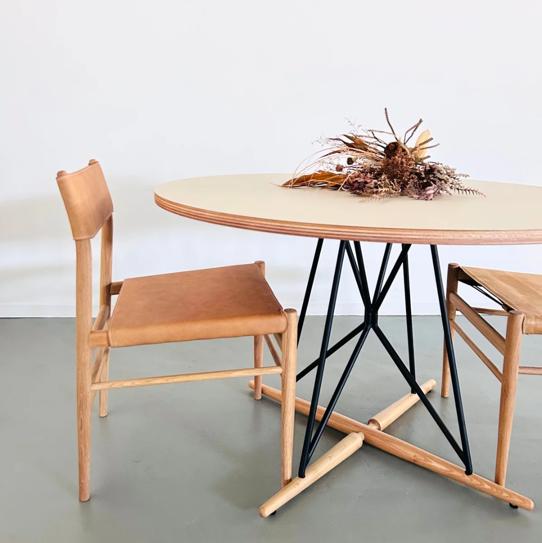 Circle -Oak-