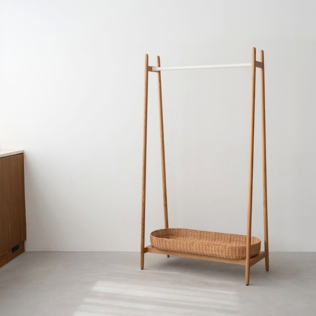 Latan Hanger Rack