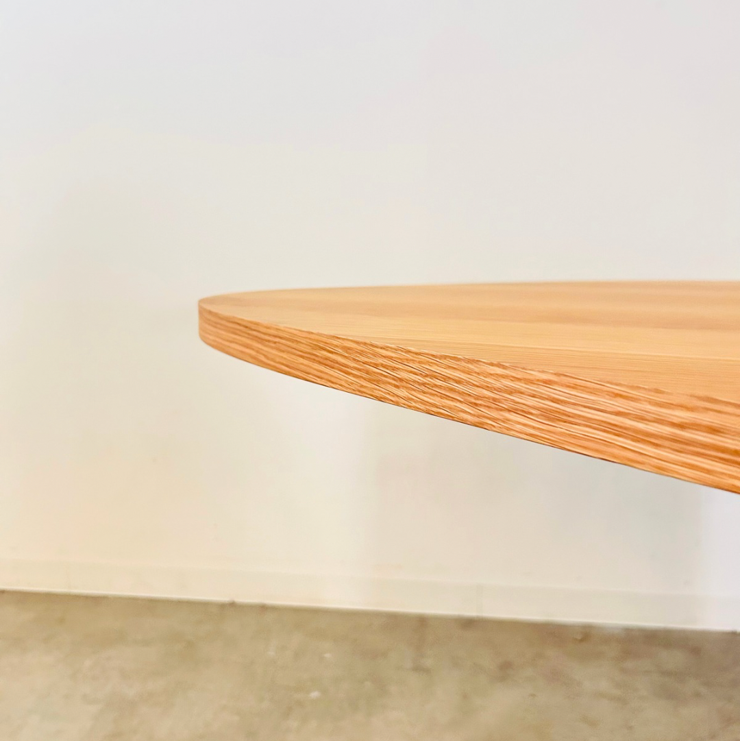 Curve  -Oak-