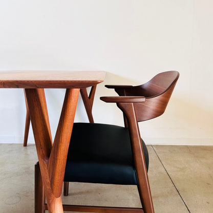 Branch -Walnut-
