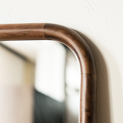 Round Mirror