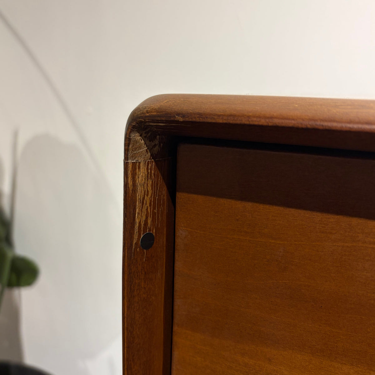 JULIE LOWCHEST Damege品