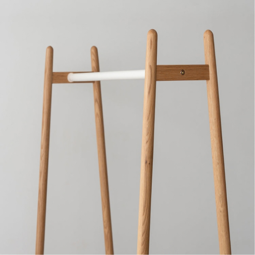 Latan Hanger Rack