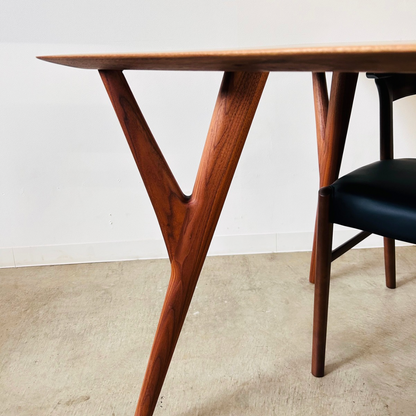 Branch -Walnut-
