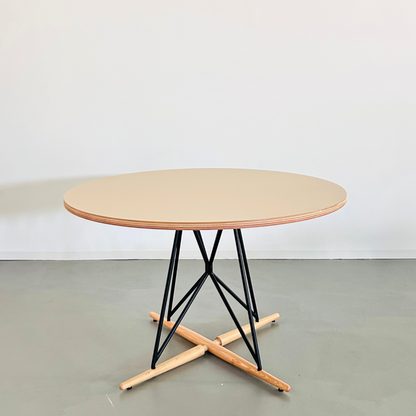 Circle -Oak-