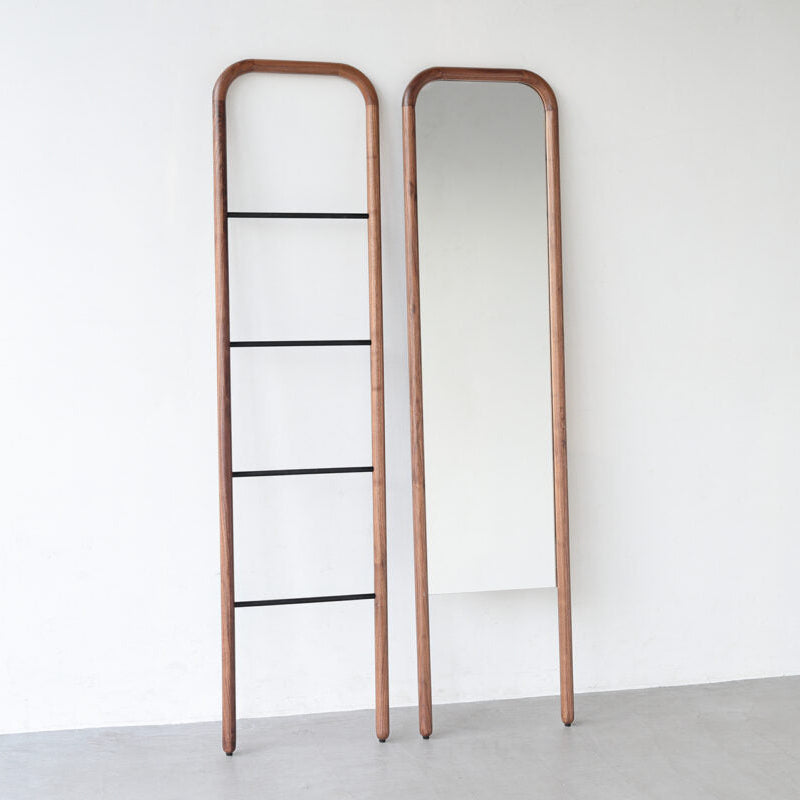 Round Mirror