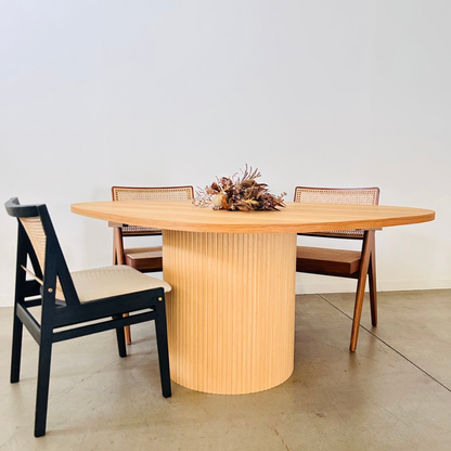 Curve  -Oak-