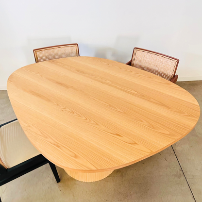 Curve  -Oak-
