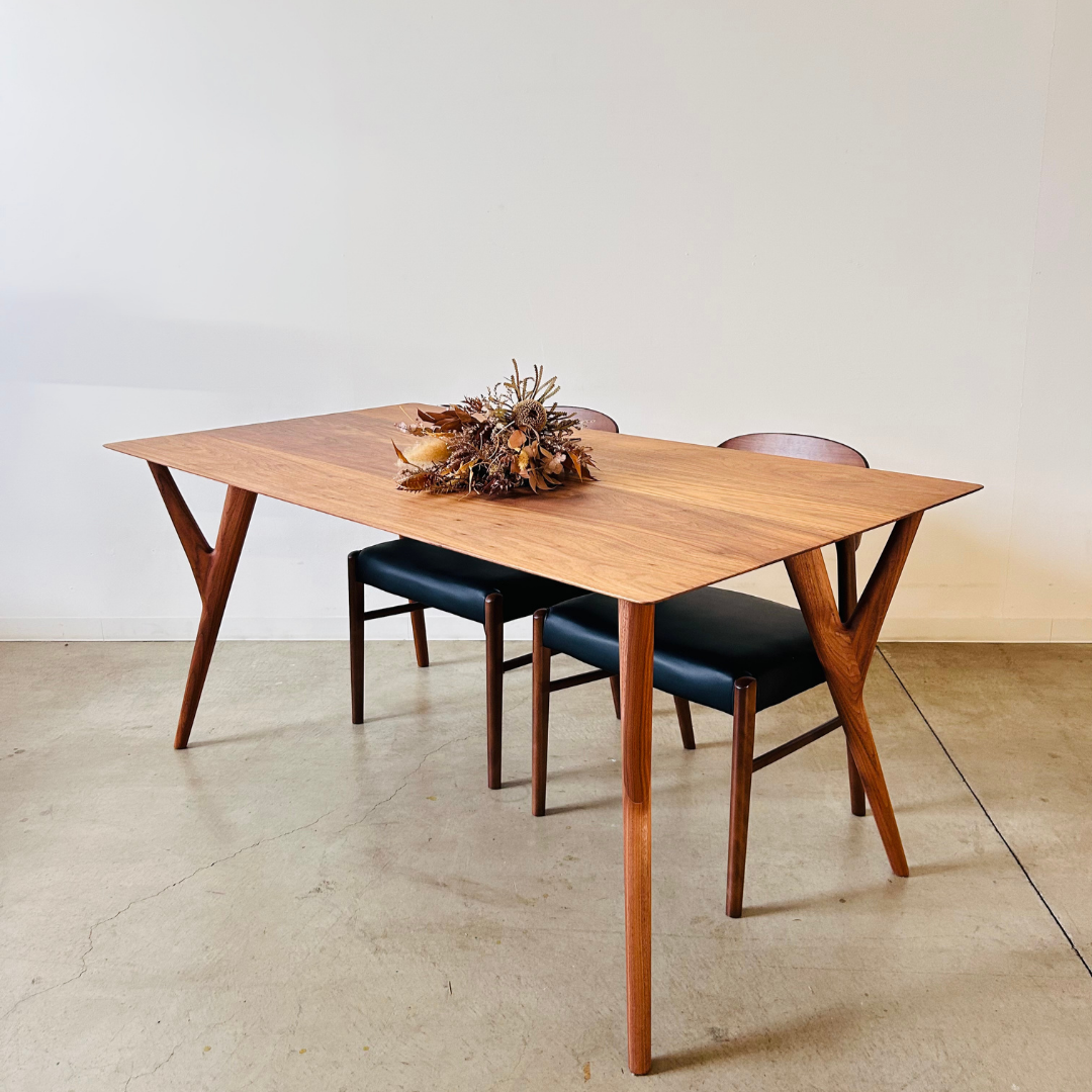Branch -Walnut-