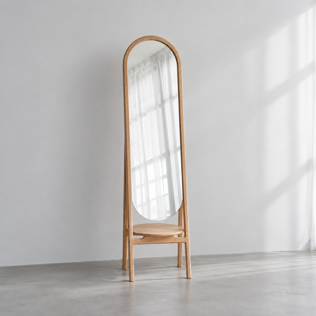 Round Stand Mirror / Oak　