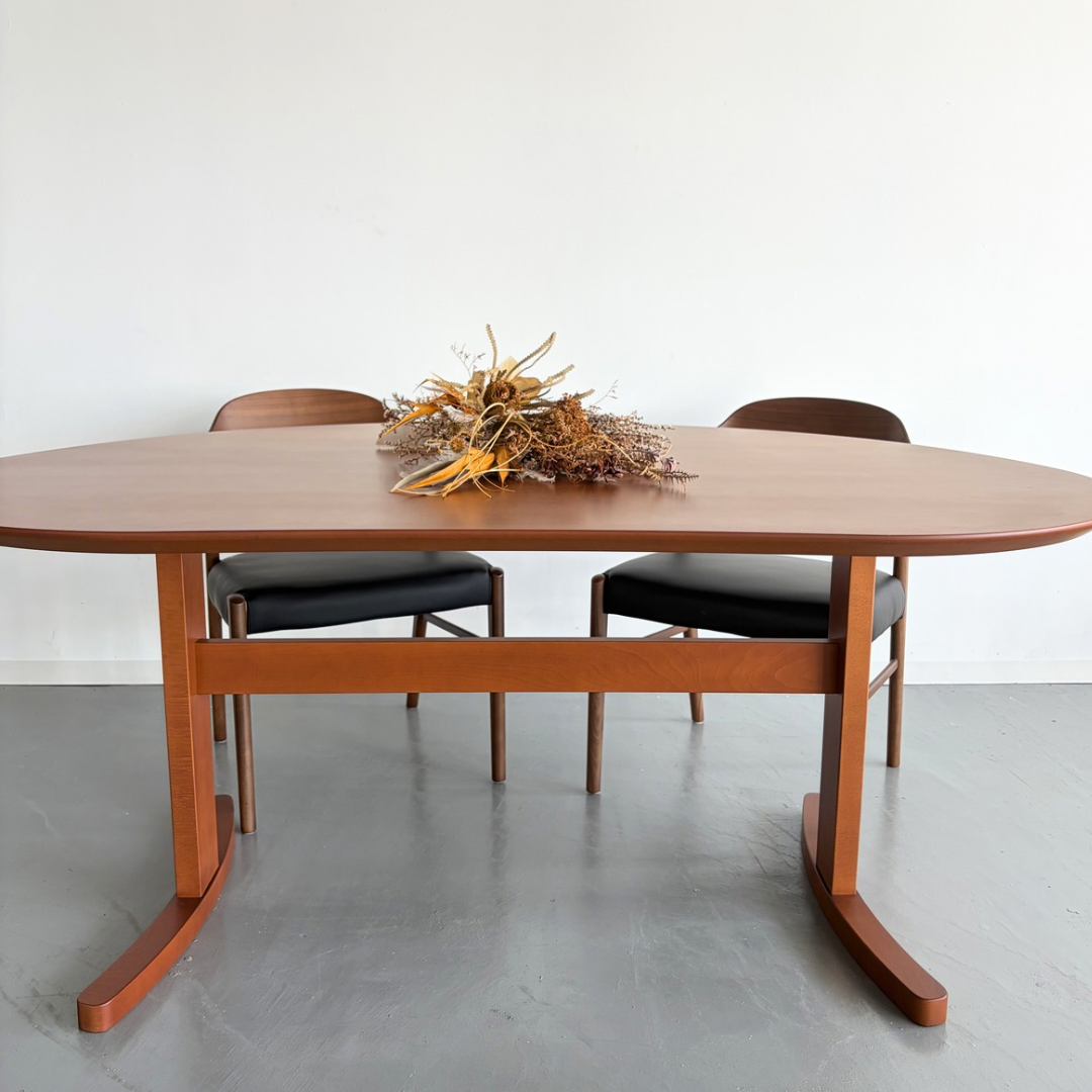 Curaved Round Table  -Hinata-