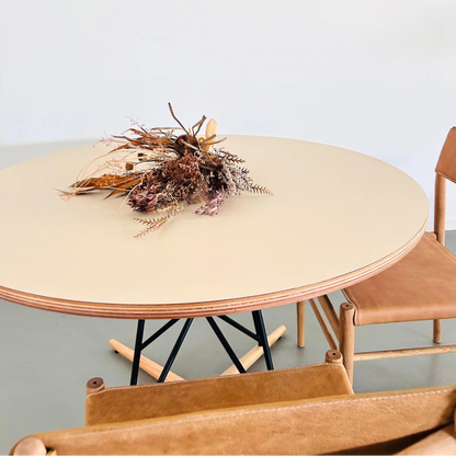 Circle -Oak-