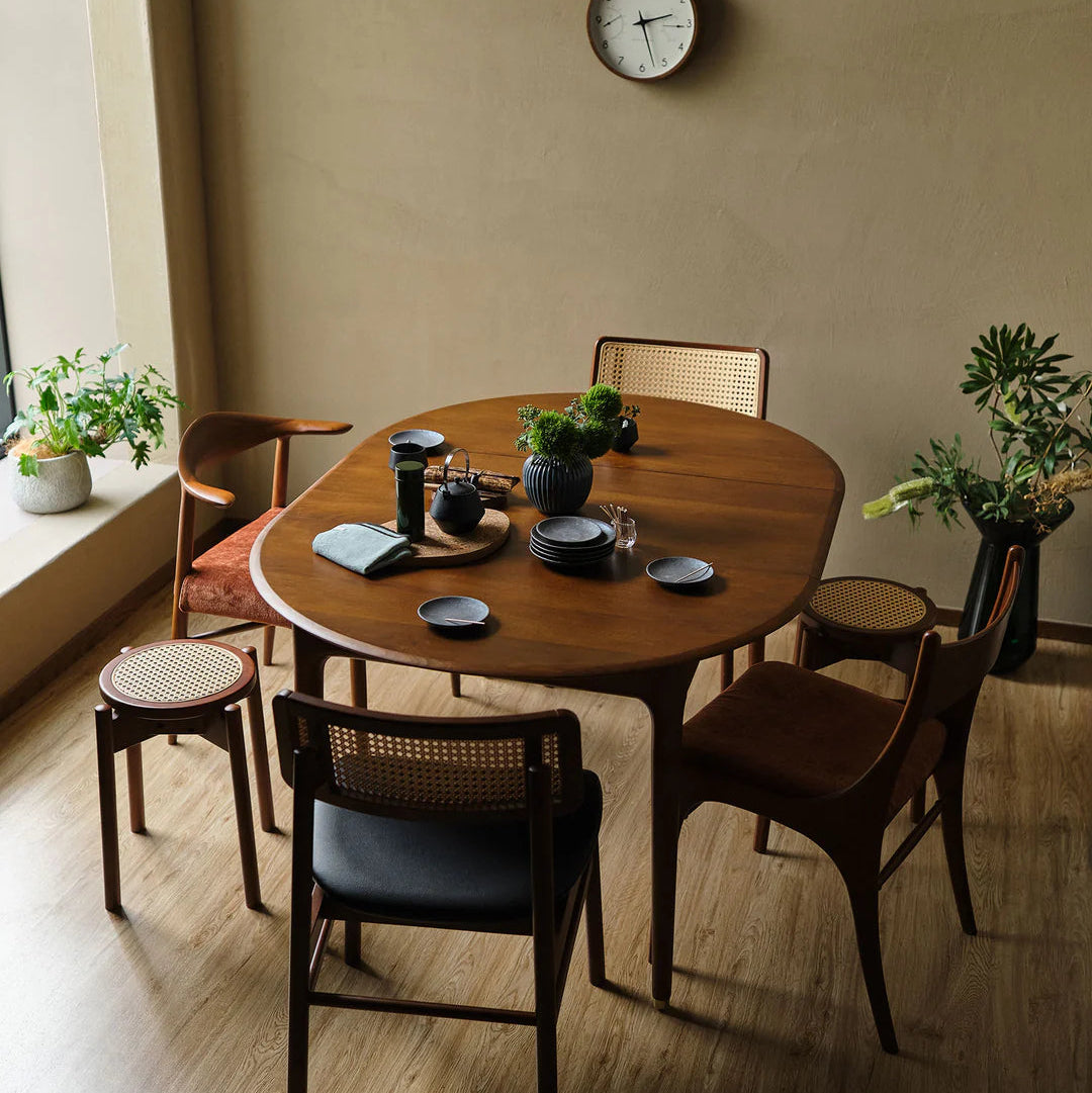 JULIE Round Extension Table （伸長式）　Damage品