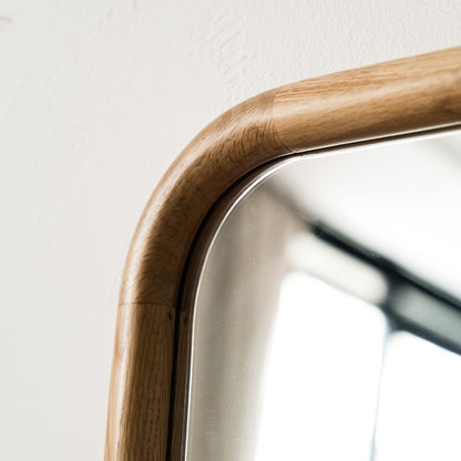 Round Mirror