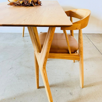 Branch -Walnut-