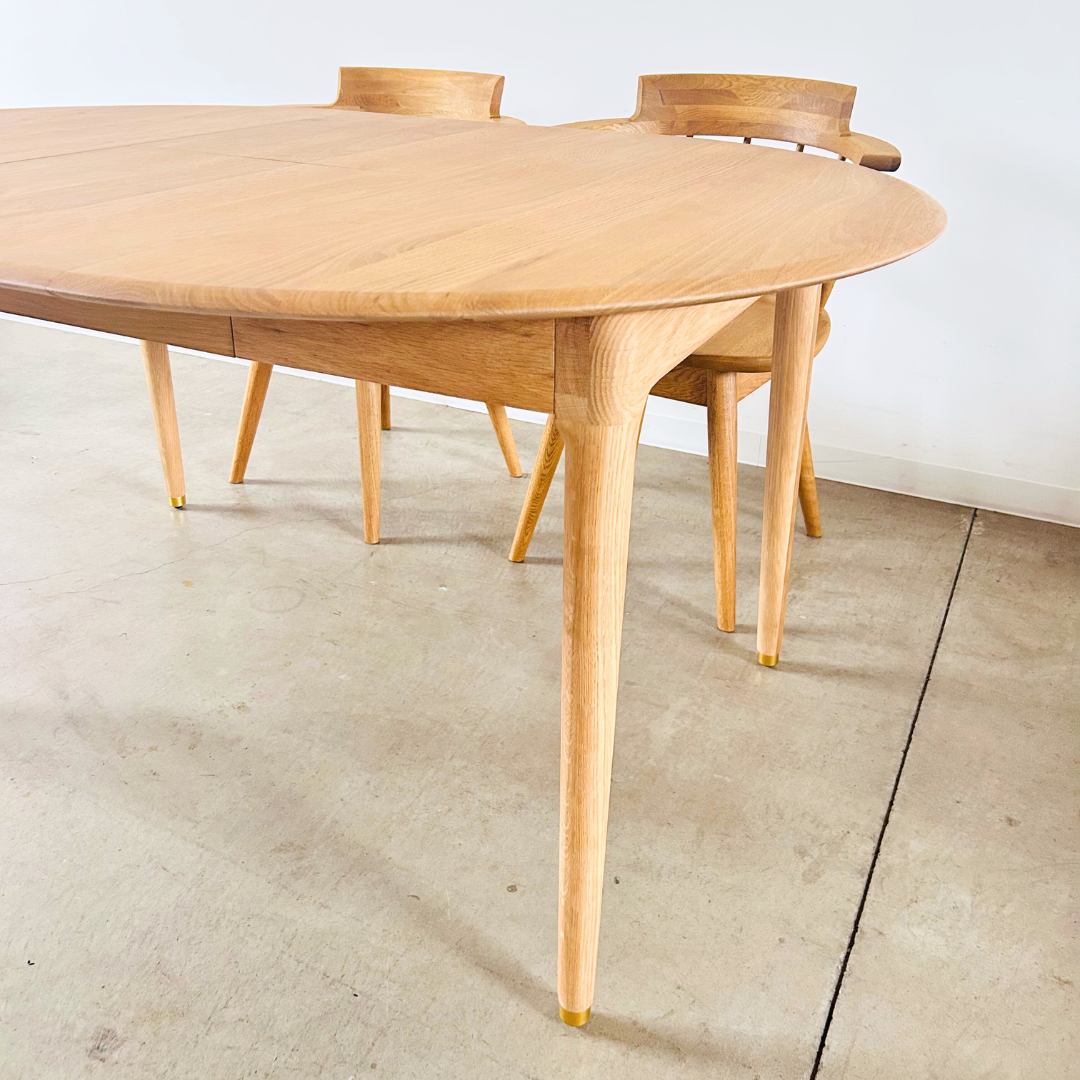 JULIE Round Extension Table