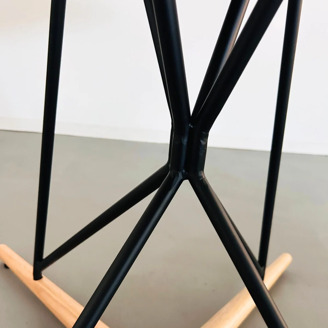 Circle -Oak-