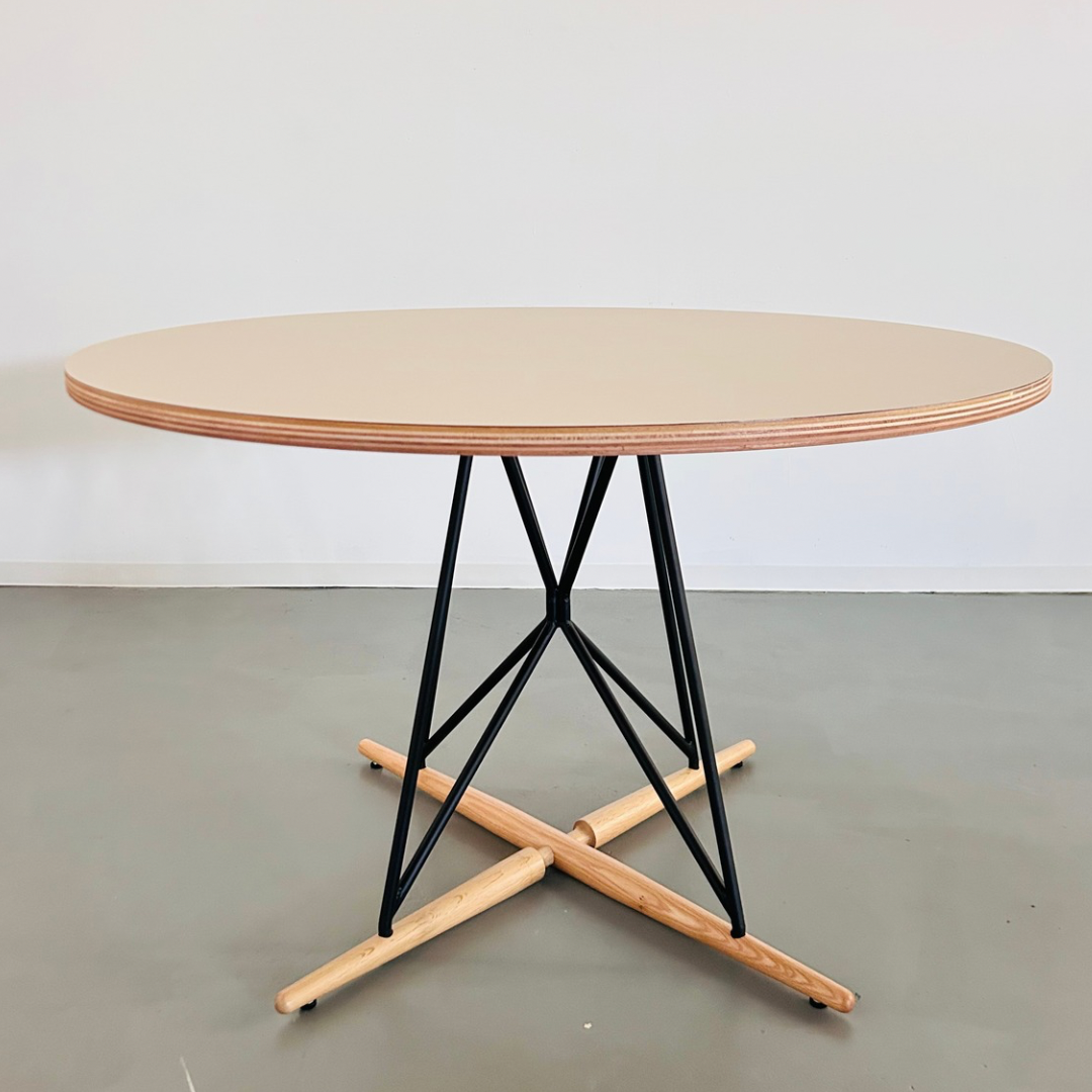 Circle -Oak-