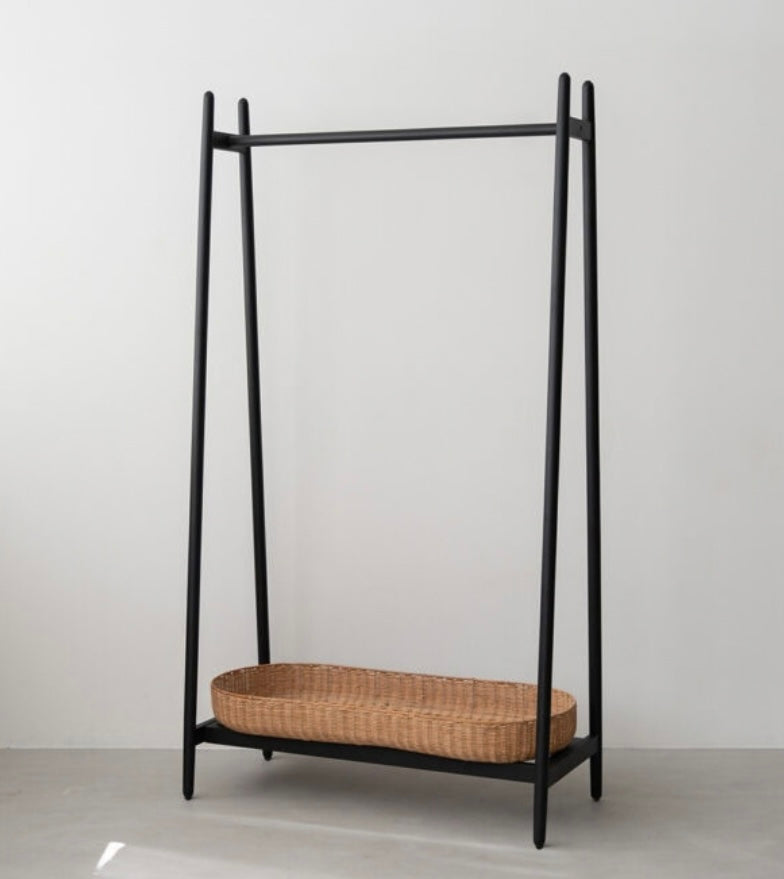 Latan Hanger Rack
