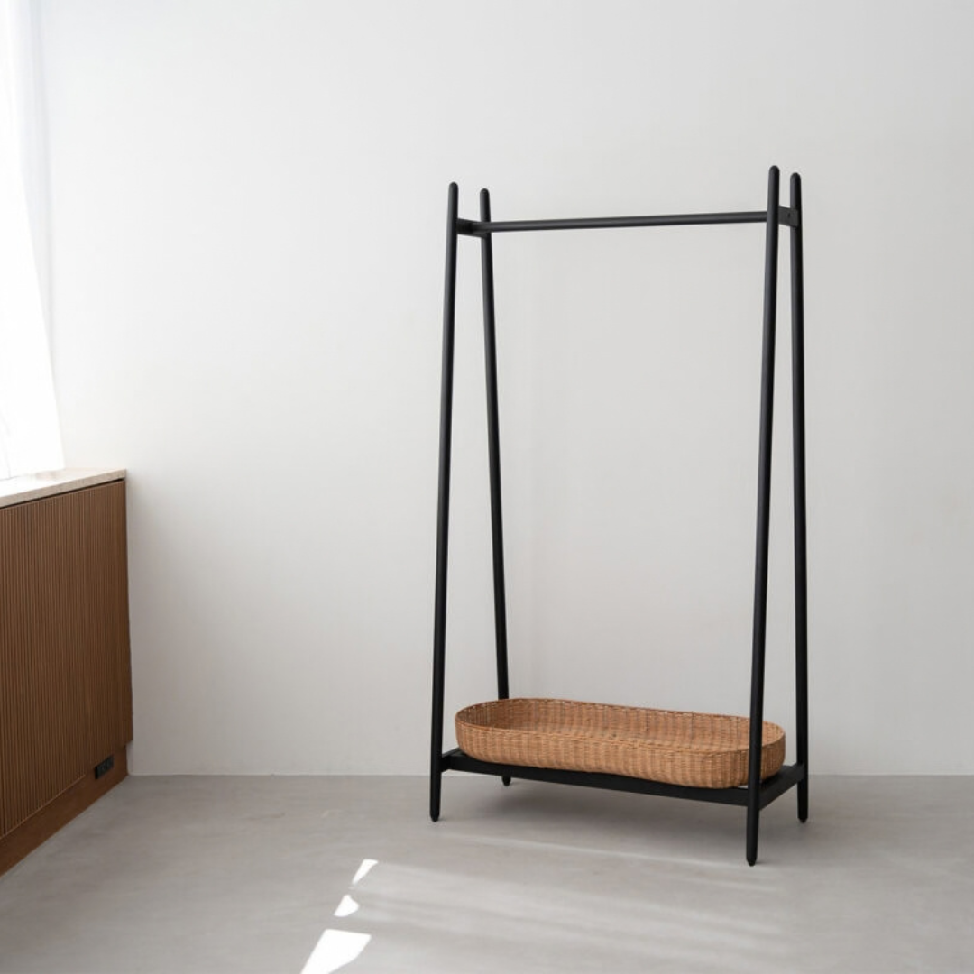 Latan Hanger Rack