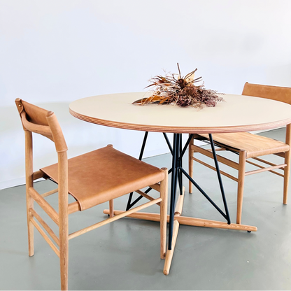 Circle -Oak-