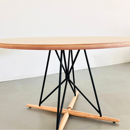 Circle -Oak-
